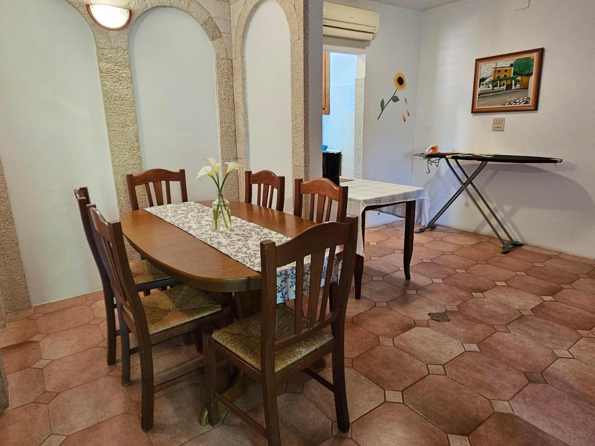 רוביני Apartments & Rooms Gaspar מראה חיצוני תמונה