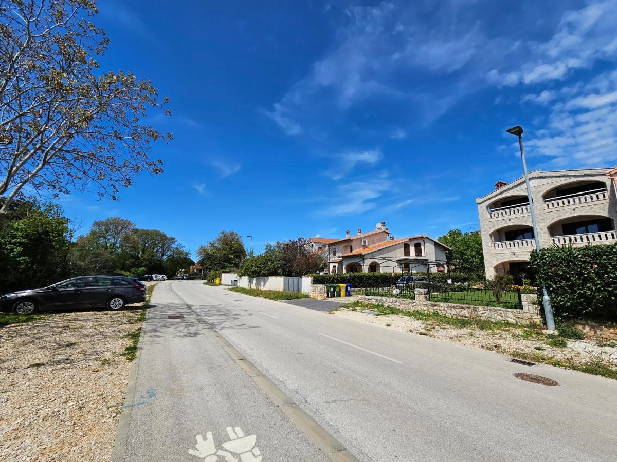 רוביני Apartments & Rooms Gaspar מראה חיצוני תמונה